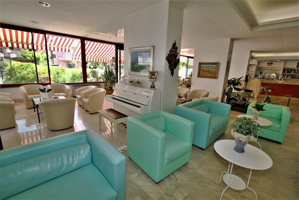 Hotel De Amicis Riccione Exterior photo